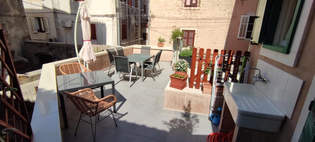 Luxury Apartment - Old Soul With A New Heart Cres Zewnętrze zdjęcie